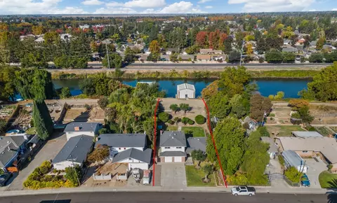 2869 Calariva Dr, Stockton, CA 95204