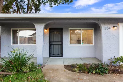 504 Atkinson St, Roseville, CA 95678