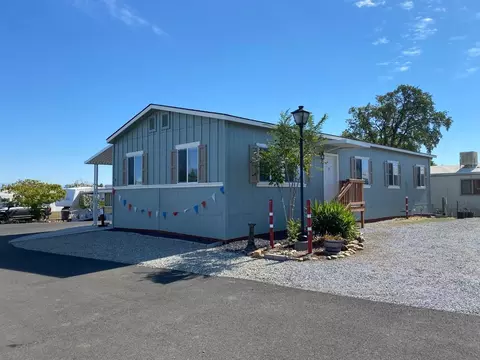 11037 Erickson Way #9, Redding, CA 96001 photo 2