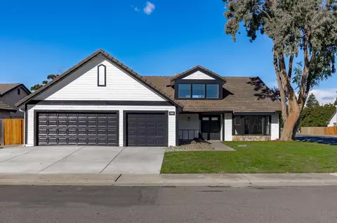 8577 Coral Crest Ct, Elk Grove, CA 95624