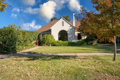 123 W 27th St, Merced, CA 95340 photo 2