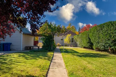 123 W 27th St, Merced, CA 95340 photo 46