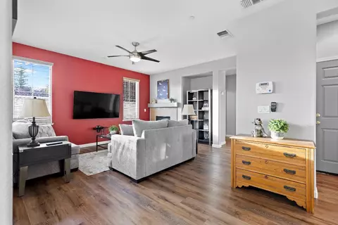 686 Courtyards Loop, Lincoln, CA 95648 photo 9
