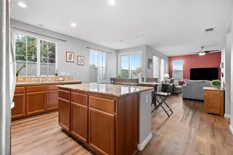 686 Courtyards Loop, Lincoln, CA 95648 photo 6