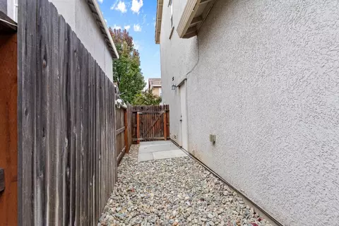686 Courtyards Loop, Lincoln, CA 95648 photo 34