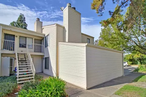 700 Mccoy Ct #8, Lodi, CA 95240 photo 2