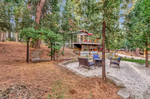 16058 Banner Quaker Hill Rd, Nevada City, CA 95959