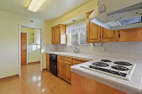 1711 Normandy Ln, Lodi, CA 95242 photo 9