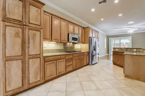 2241 Devonport Loop, Roseville, CA 95747 photo 9
