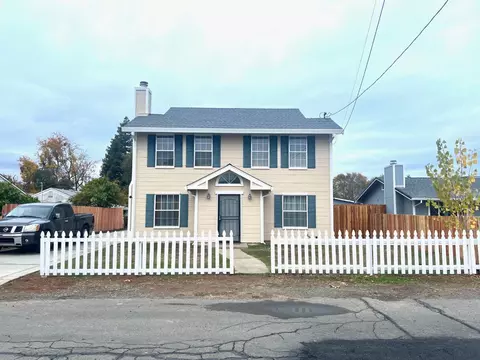 809 Park Rd, Sacramento, CA 95838