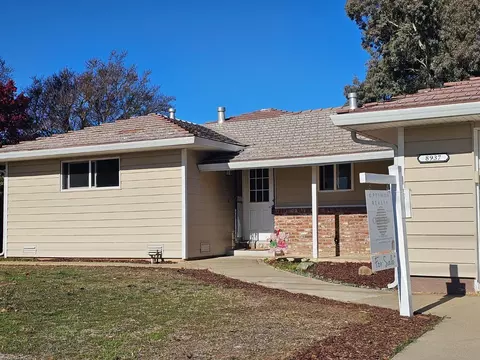 8937 Polhemus Dr, Elk Grove, CA 95624