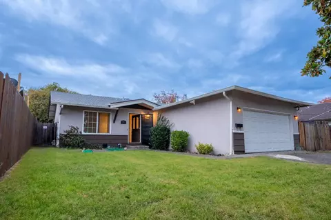 612 Loretta Ct, Stockton, CA 95207