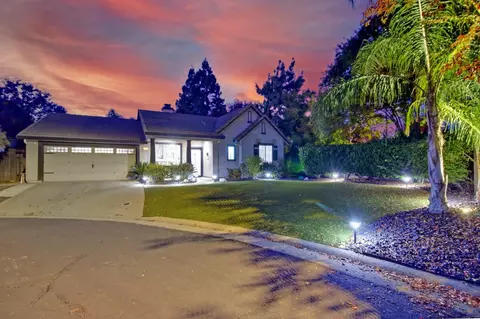 35 Madison Ct, Roseville, CA 95678