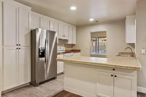 1427 Iris Dr, Lodi, CA 95242 photo 10