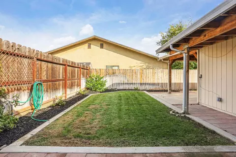 1427 Iris Dr, Lodi, CA 95242 photo 36