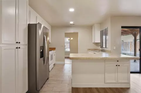 1427 Iris Dr, Lodi, CA 95242 photo 13
