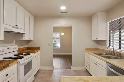 1427 Iris Dr, Lodi, CA 95242 photo 16
