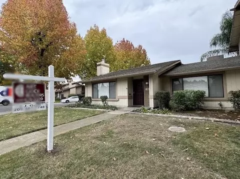 2 W Yorkshire, Stockton, CA 95207