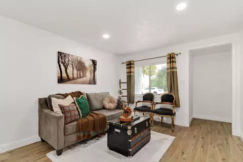 17054 Alpha St, Esparto, CA 95627 photo 7