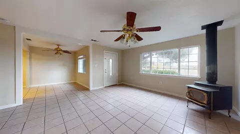 15906 Ash Ave, Patterson, CA 95363 photo 6