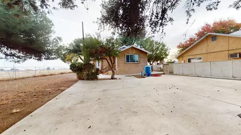15906 Ash Ave, Patterson, CA 95363 photo 3