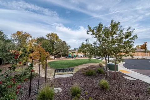 5600 Knots Ln, Rocklin, CA 95677 photo 10