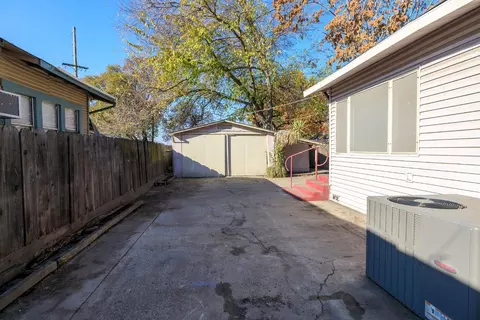 206 Alturas Ave, Modesto, CA 95351 photo 25