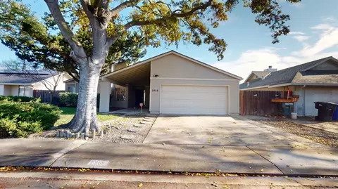 2808 Niabell Pl, Modesto, CA 95355 photo 2