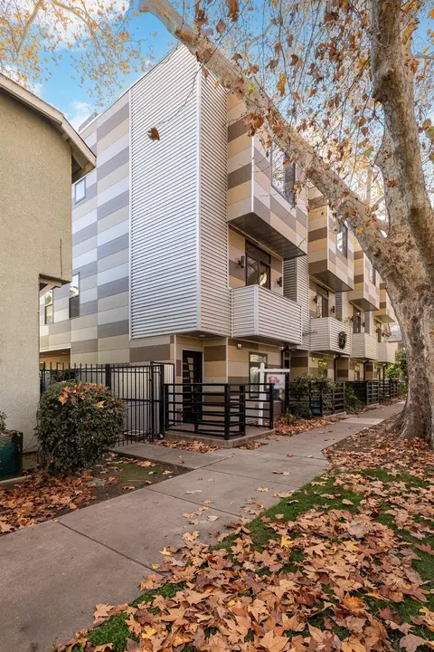 1909 5th St, Sacramento, CA 95811