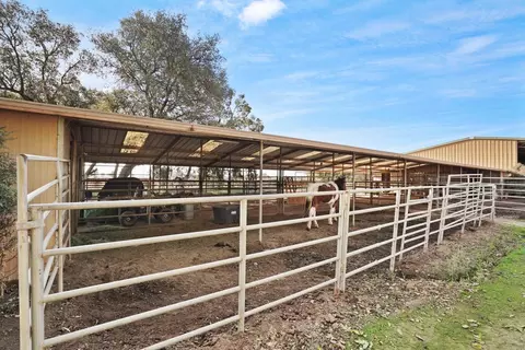20255 N State Route 88, Clements, CA 95227 photo 27