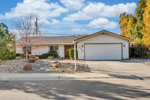 9450 Durango Way, Elk Grove, CA 95624