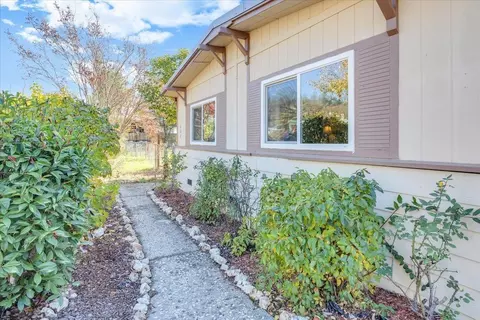 892 Morado Cir #8-A, Copperopolis, CA 95228 photo 7
