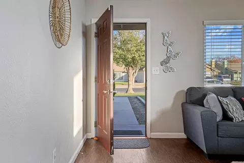 449 Ansonville Ln, Modesto, CA 95357 photo 5