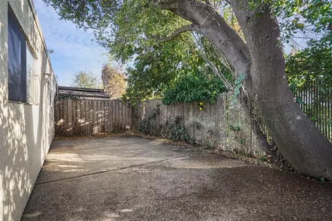 2416 W Elm St, Lodi, CA 95242 photo 46