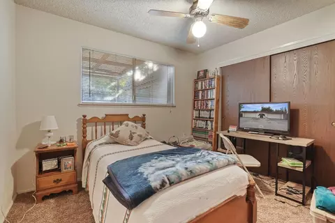 2416 W Elm St, Lodi, CA 95242 photo 9