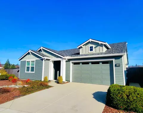 Exterior - 130 Oliver Ln, Grass Valley, CA 95945 photo 3 of 8