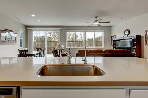 Kitchen - 130 Oliver Ln, Grass Valley, CA 95945 photo 5 of 6
