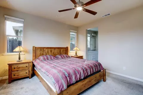 Bedroom - 130 Oliver Ln, Grass Valley, CA 95945 photo 2 of 4