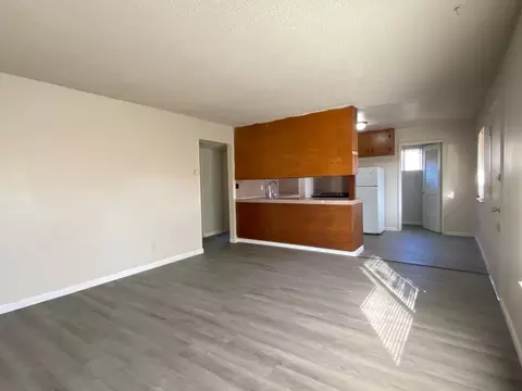 1890 River Dr, Stockton, CA 95204 photo 5