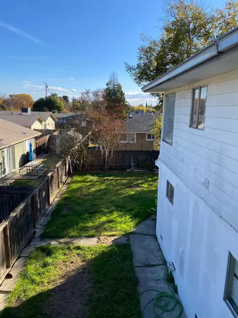 1890 River Dr, Stockton, CA 95204 photo 21