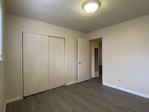 1890 River Dr, Stockton, CA 95204 photo 9