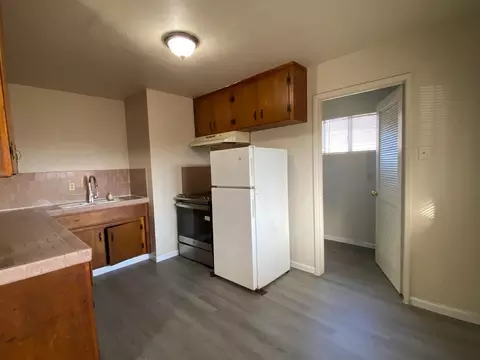 1890 River Dr, Stockton, CA 95204 photo 6