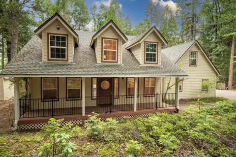 13598 Quaker Hill Cross Rd, Nevada City, CA 95959