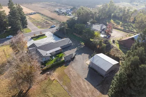 View/Area - 549 N Hopper Rd, Modesto, CA 95357 photo 4 of 9
