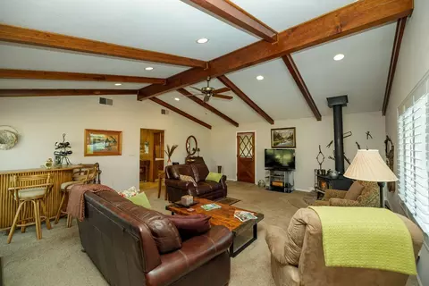 Living - 549 N Hopper Rd, Modesto, CA 95357 photo 7 of 10