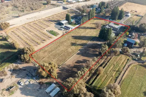View/Area - 549 N Hopper Rd, Modesto, CA 95357 photo 8 of 9