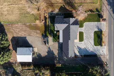 View/Area - 549 N Hopper Rd, Modesto, CA 95357 photo 2 of 9