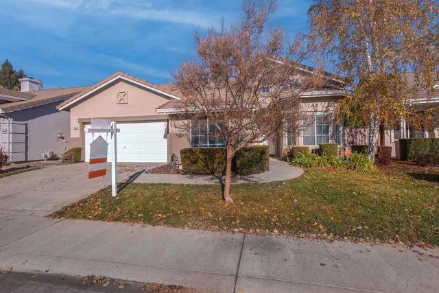9463 Windrunner Ln, Elk Grove, CA 95758