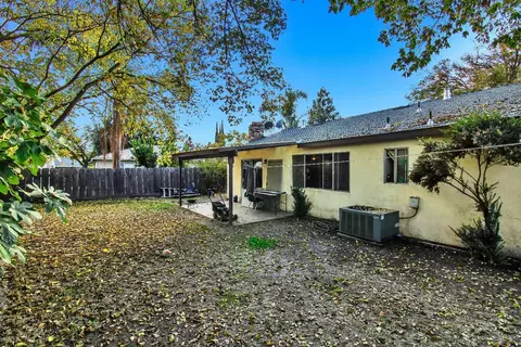 3104 Keller St, Modesto, CA 95355 photo 8