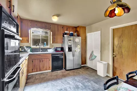 3104 Keller St, Modesto, CA 95355 photo 15